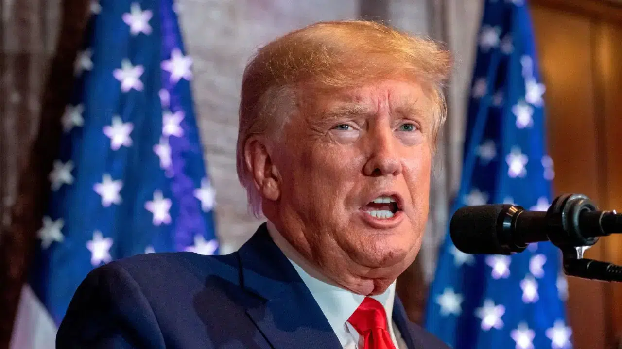 Trump'tan 40 trilyon doları aşan borçla ilgili soruya yanıt