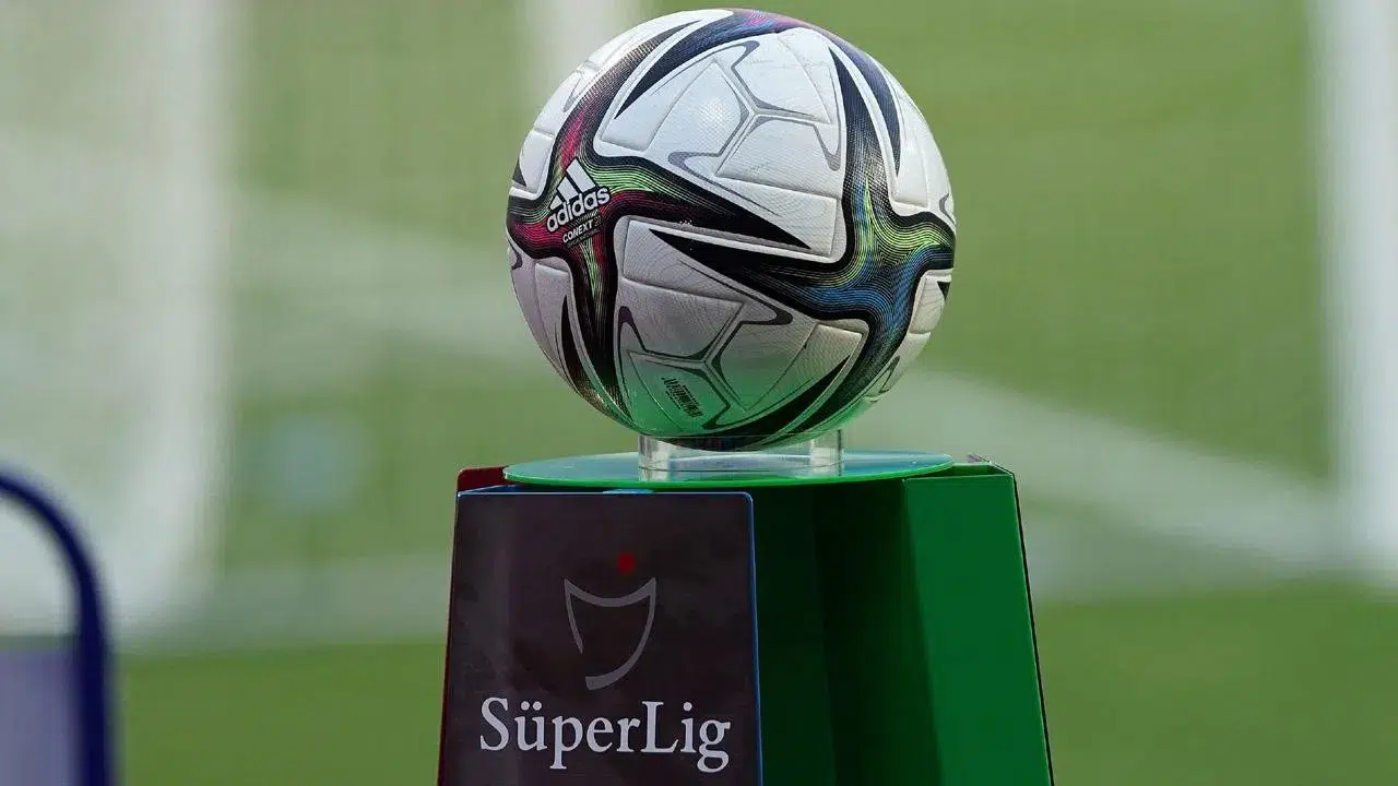 Süper Lig 2026-2027 sezonu hangi maçla açılıyor, transfer kapanışı ne zaman?