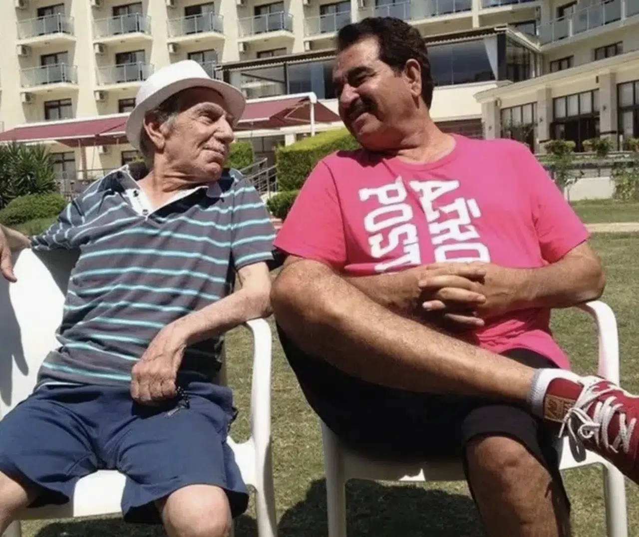 İbrahim Tatlıses’ten Aydemir Akbaş’a duygusal anma: “45 yıllık can dostum”