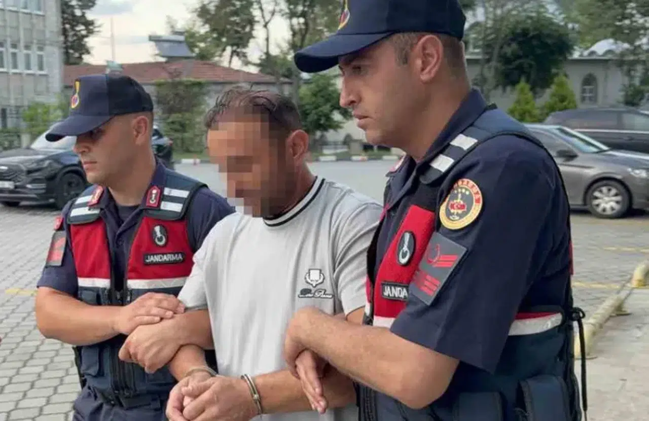 Ayva ağacı nedeniyle tartışma: Yeğen amcasını vurdu