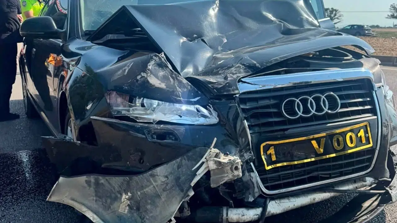YENİ Partili Bandırma Belediye Başkanı Dursun Mirza trafik kazası geçirdi