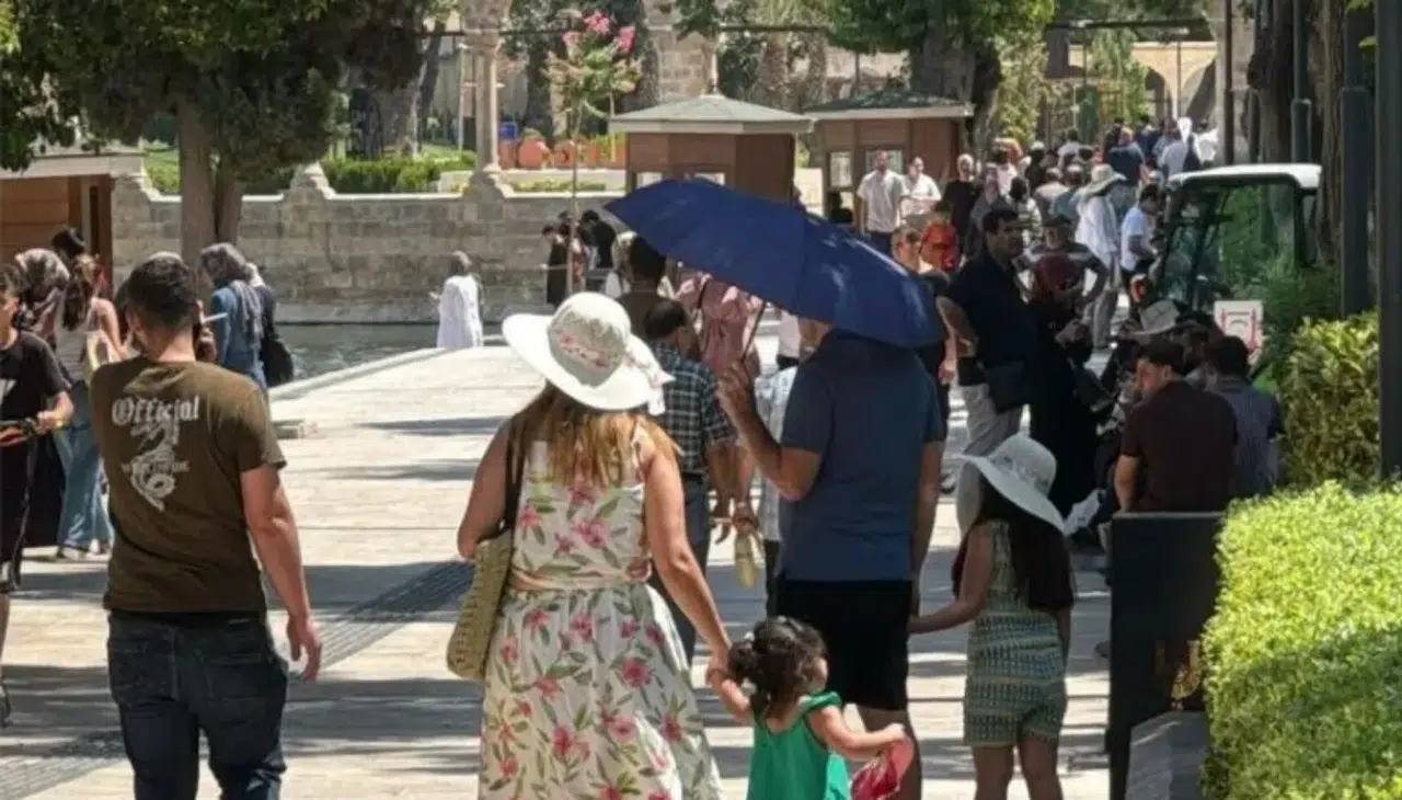 Şanlıurfa kavruluyor: Termometre 47 dereceyi gördü!