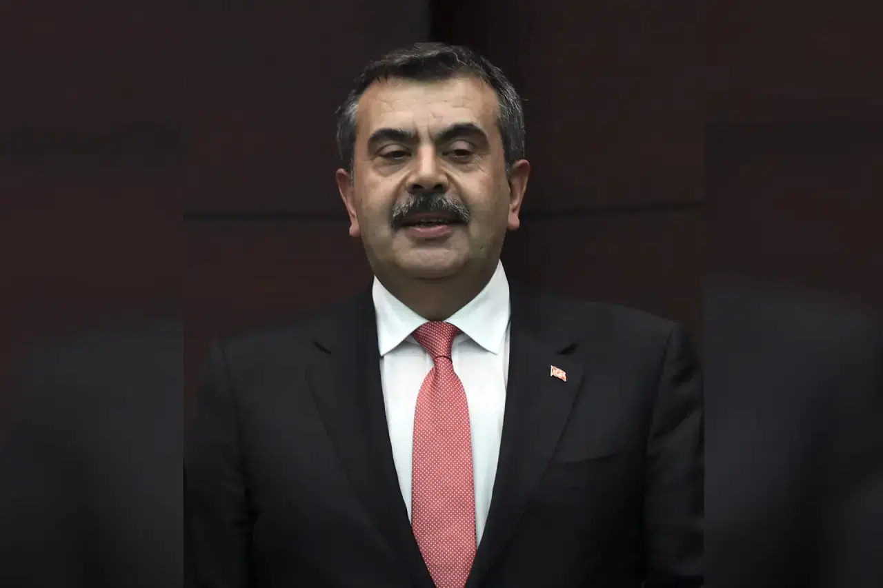 Bakan Tekin: “Herkesi matematik öğrenmeye zorlamamamız gerekiyor”