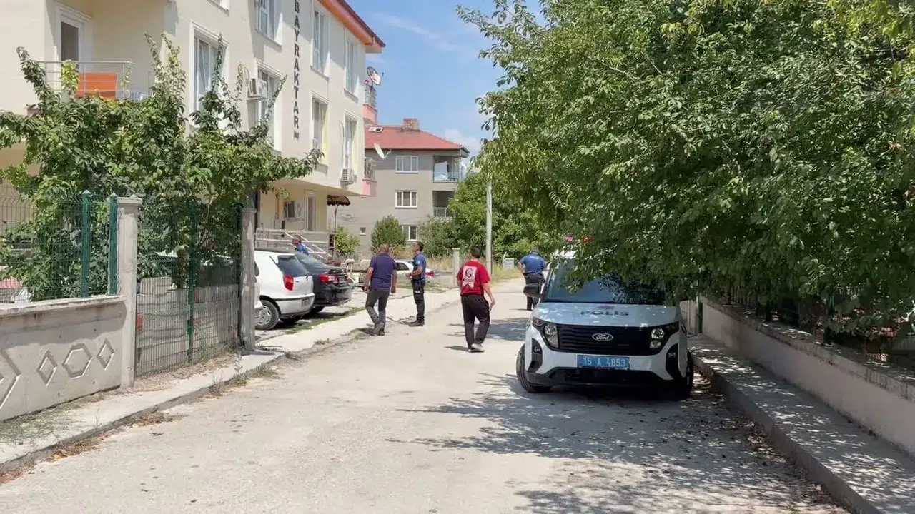 Burdur'da park yeri vahşeti: Baba ve oğlunu yaralayan şüpheli tutuklandı