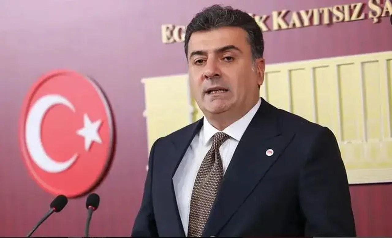 Zeynel Emre açıkladı: Yeni Parti'nin üye sayısı 300 bini aştı