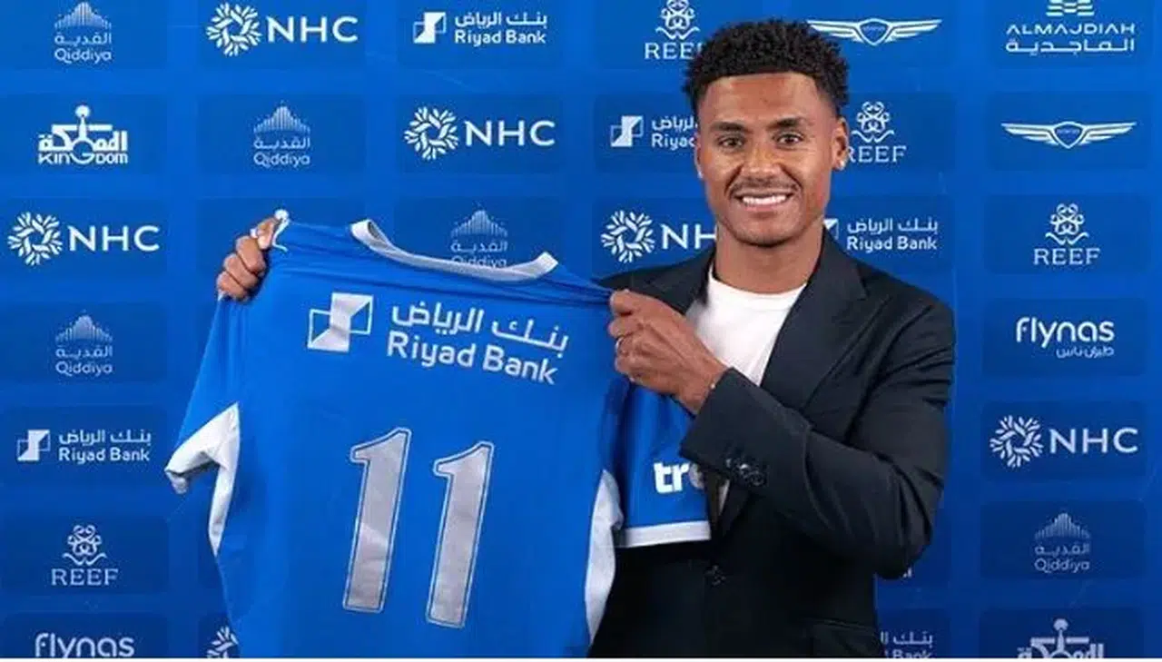 Ollie Watkins'in yeni adresi şaşırttı! Transfer resmen açıklandı