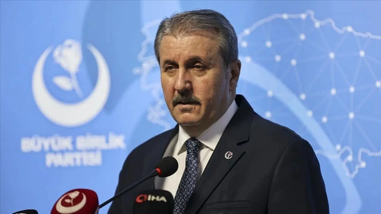 Destici'den Filistin açıklaması: "Adımlar örnek olmalı"