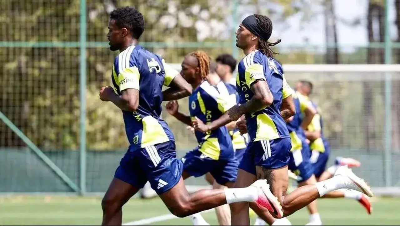 Fenerbahçe, Lyon maçı hazırlıklarını tamamladı