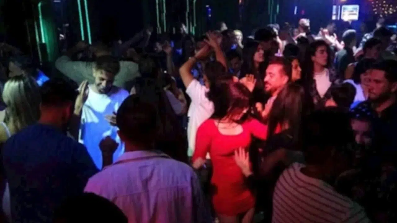 İranlı turistlerin Van ilgisi esnafı sevindirdi