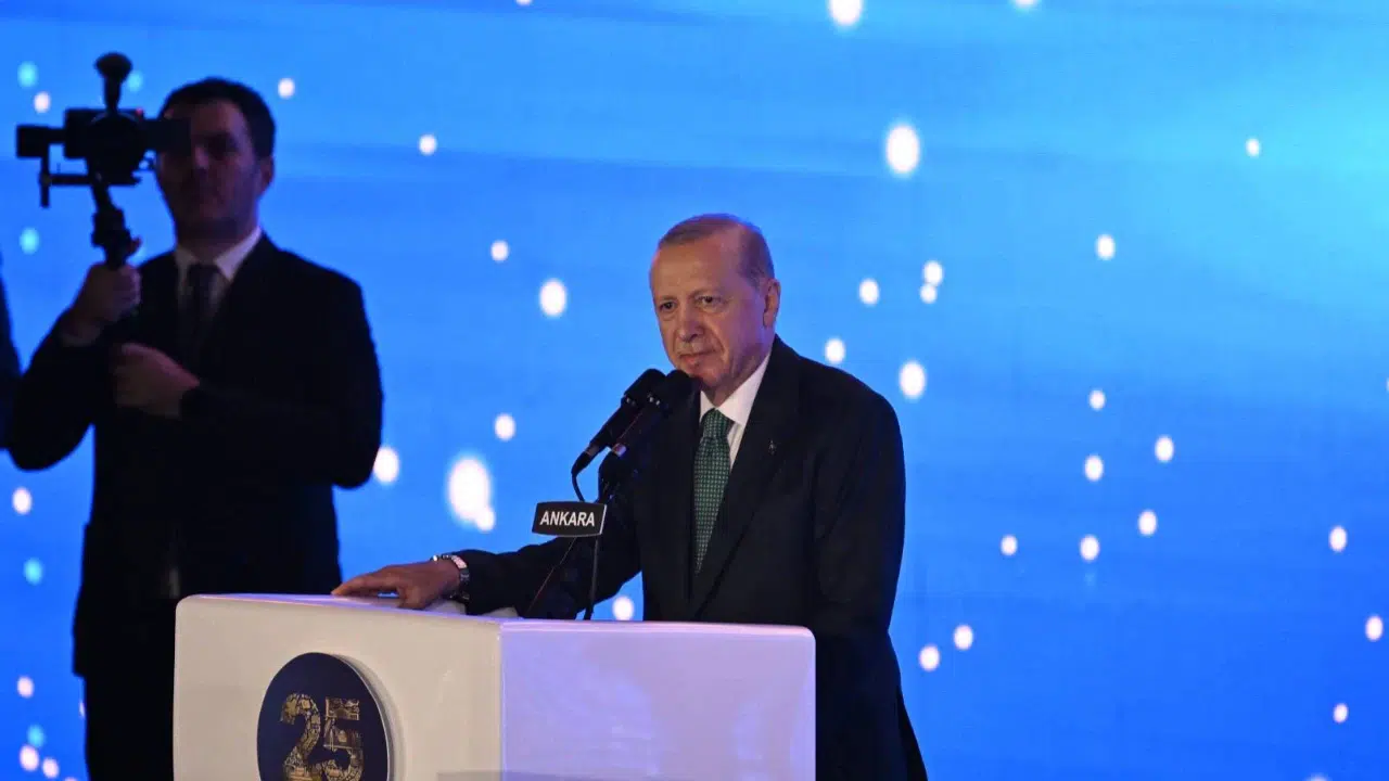 Erdoğan’dan AK Parti’nin 25’inci yılında mesaj: “Daha yeni başlıyoruz”
