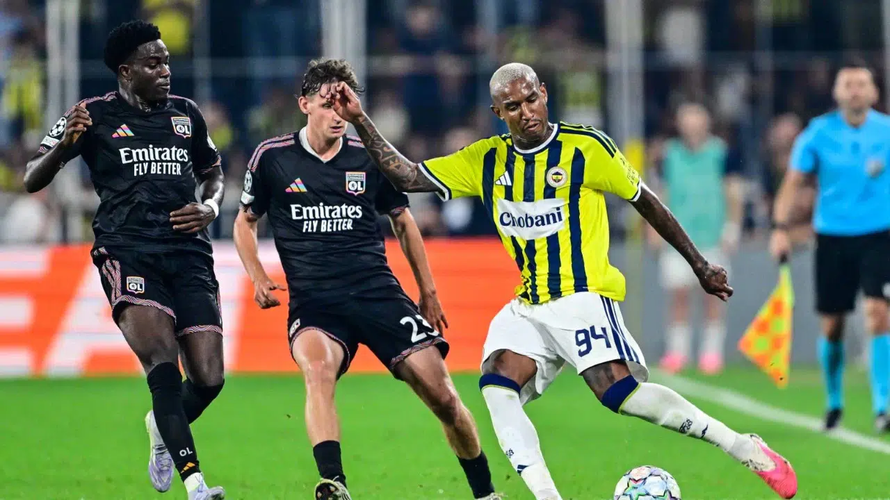 Fenerbahçe Lyon’u geçemedi, Şampiyonlar Ligi bileti Fransa’daki rövanşa kaldı