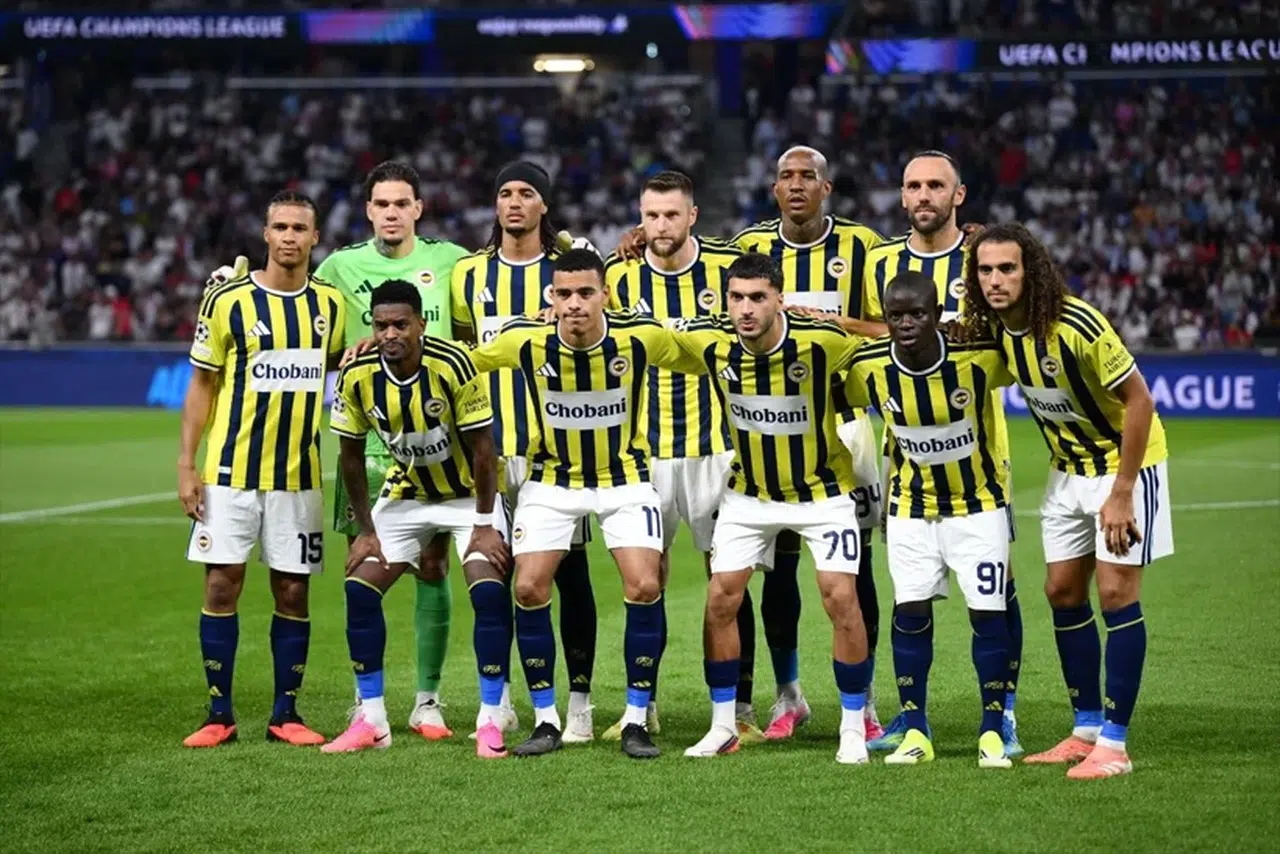 Fransız basını Fenerbahçe’yi konuşuyor: Lyon’a ağır eleştiriler