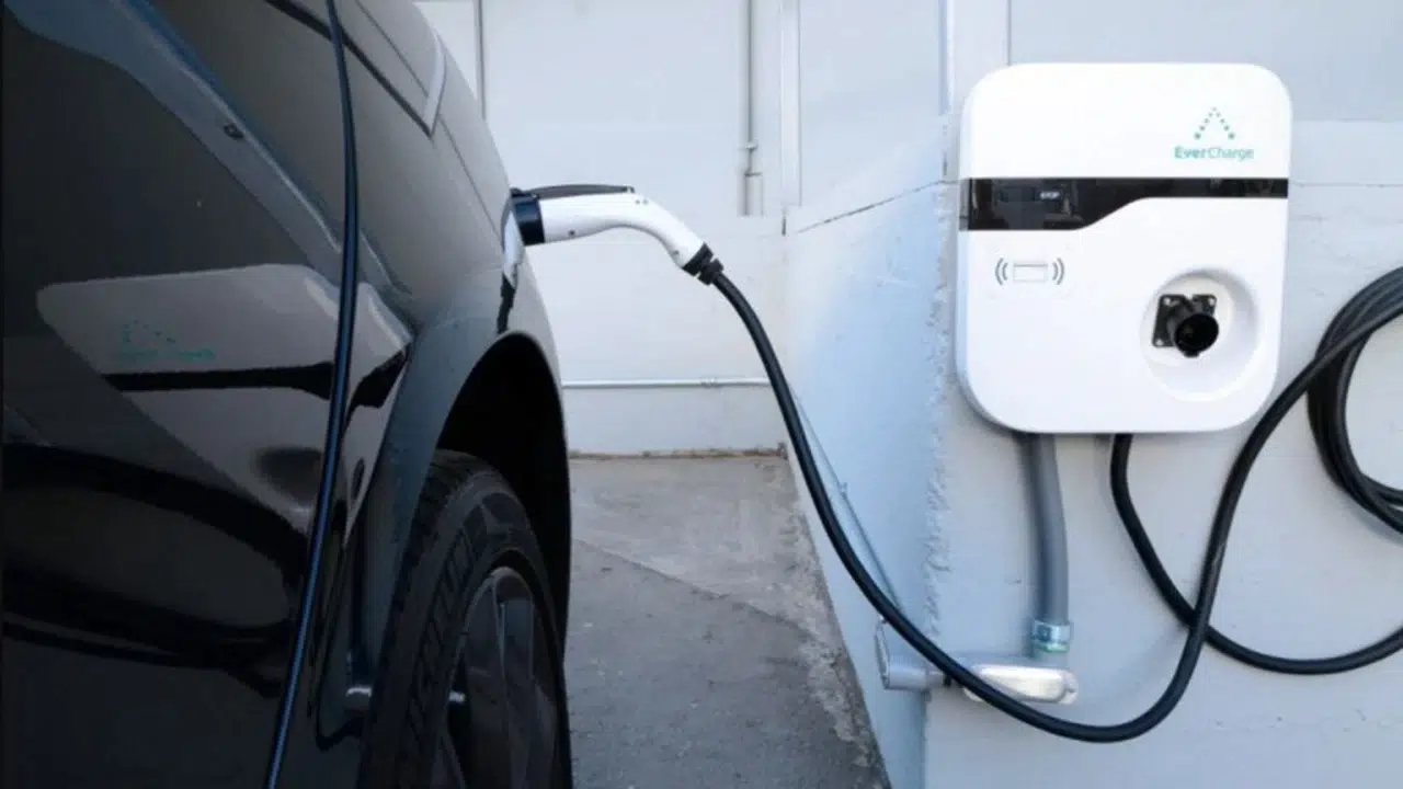 Elektrikli araç sahiplerine şarj indirimi: Kilovatsaat 10,90 TL