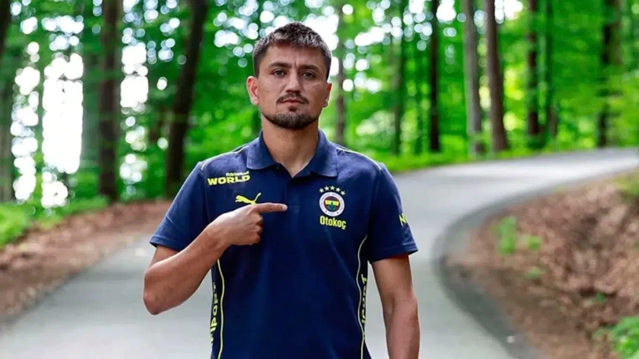 Fenerbahçe'de Çağlar Söyüncü için ayrılık iddiası