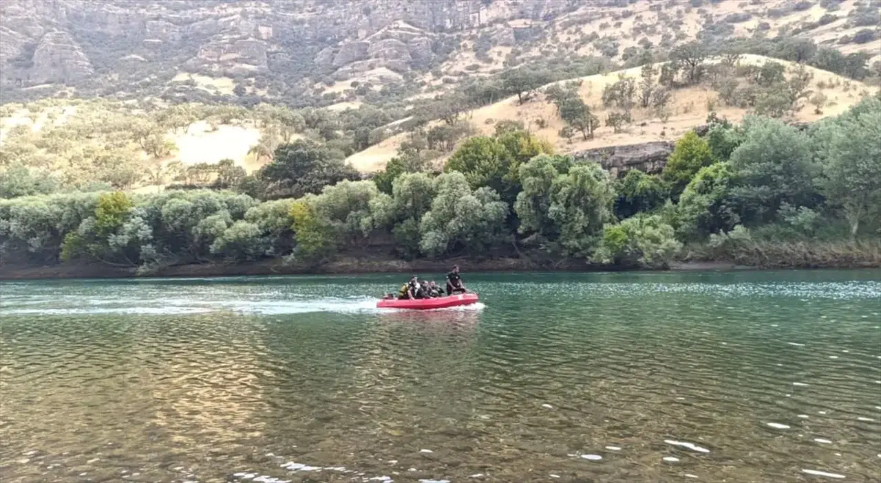 Dicle Nehri’nde akıntıya kapılmıştı: Genç kız yaşamını yitirdi