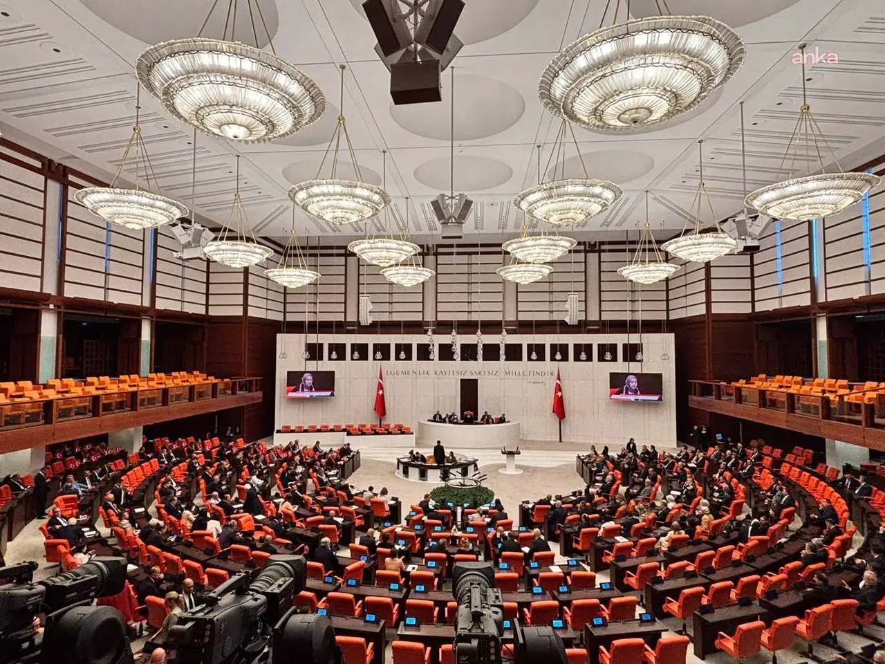 CHP’li Erol’dan 'Çerçeve Yasa' açıklaması: “Partimizin kararına uyarak evet diyeceğim”
