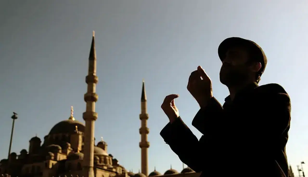 Üç Aylar ne zaman başlıyor? Diyanet 2026-2027 Recep, Şaban ve Ramazan ayı takvimi açıklandı mı?