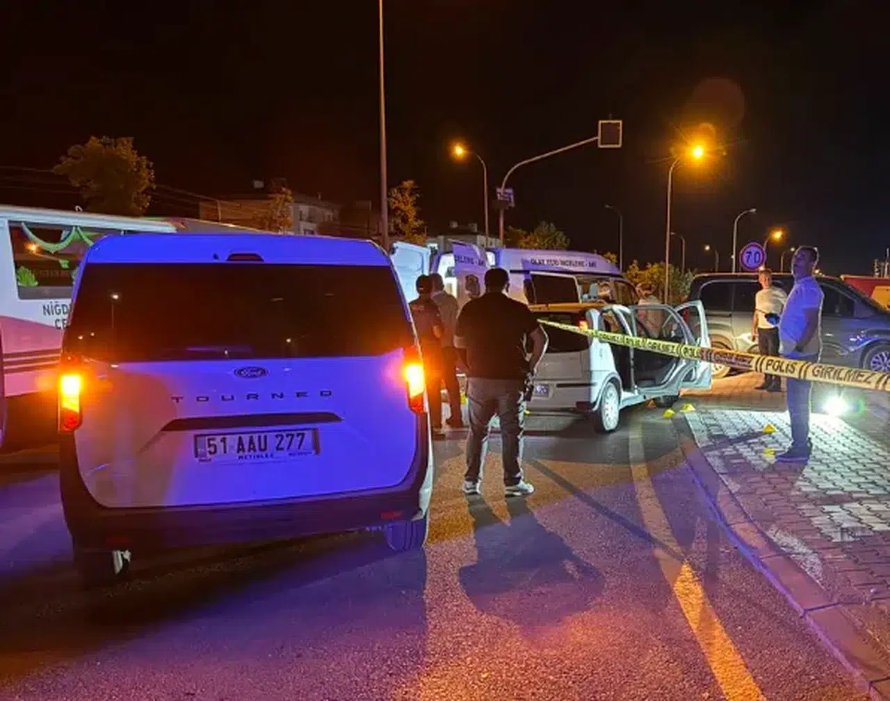 İpek Gezer'i öldürmüştü: Ömer Oğuz yaşamını yitirdi