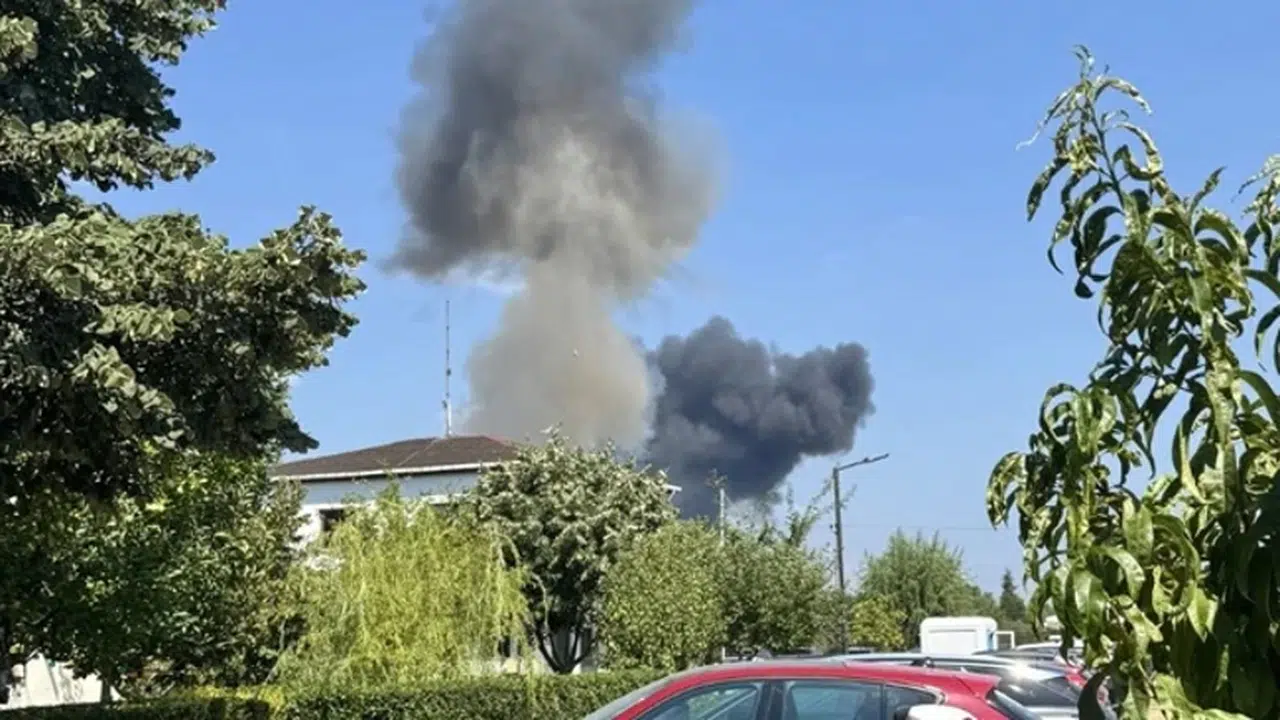 Son dakika: Yalova’da askeri eğitim uçağı denize düştü