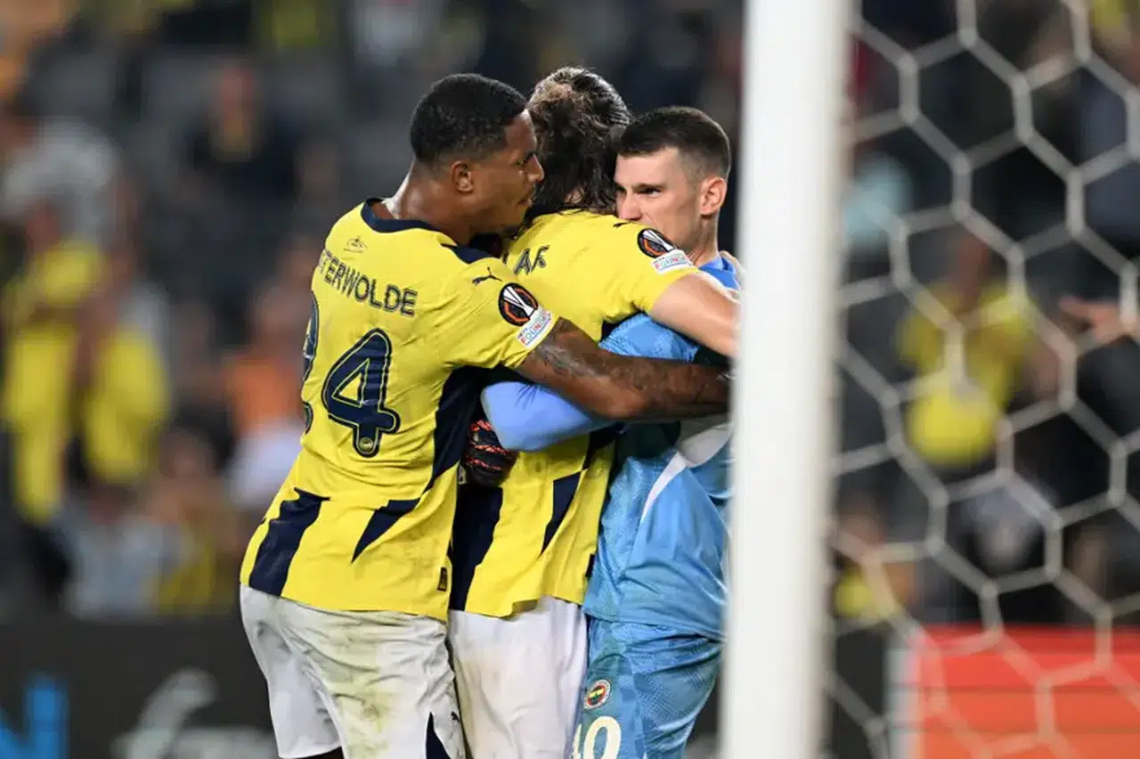 Fenerbahçe'de Livakovic ayrılığı:  6,5 milyon euroya gelmişti