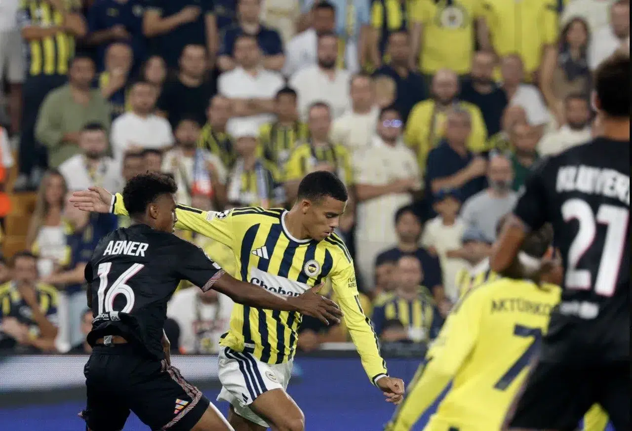Fenerbahçe Lyon maç özeti 1-1 Maç kaç kaç bitti? Her şey rövanşa kaldı