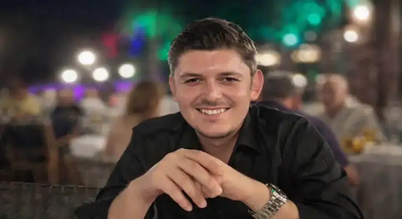 İlhan Alagöz kimdir, hangi partiye geçti? Mut'ta beklenen istifa geldi