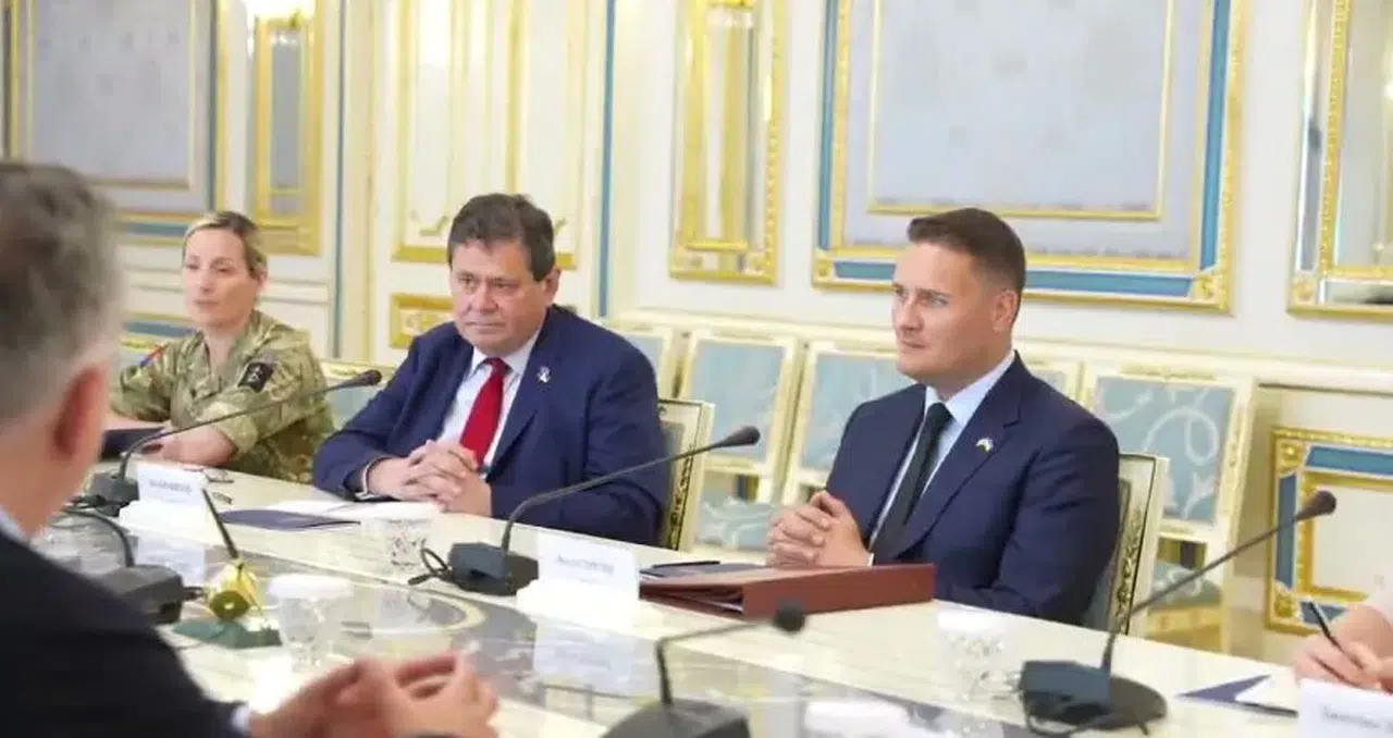 Zelenski, İngiliz Bakan Streeting ile Kiev'de görüştü