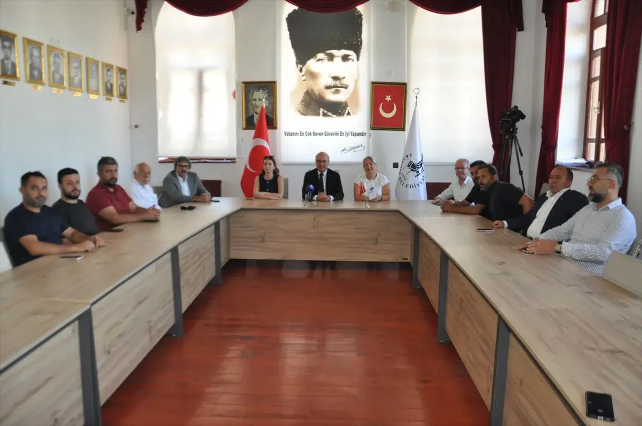 Akşehir Belediye Başkanı Köksal CHP’den istifa etti: Görevine bağımsız devam edecek