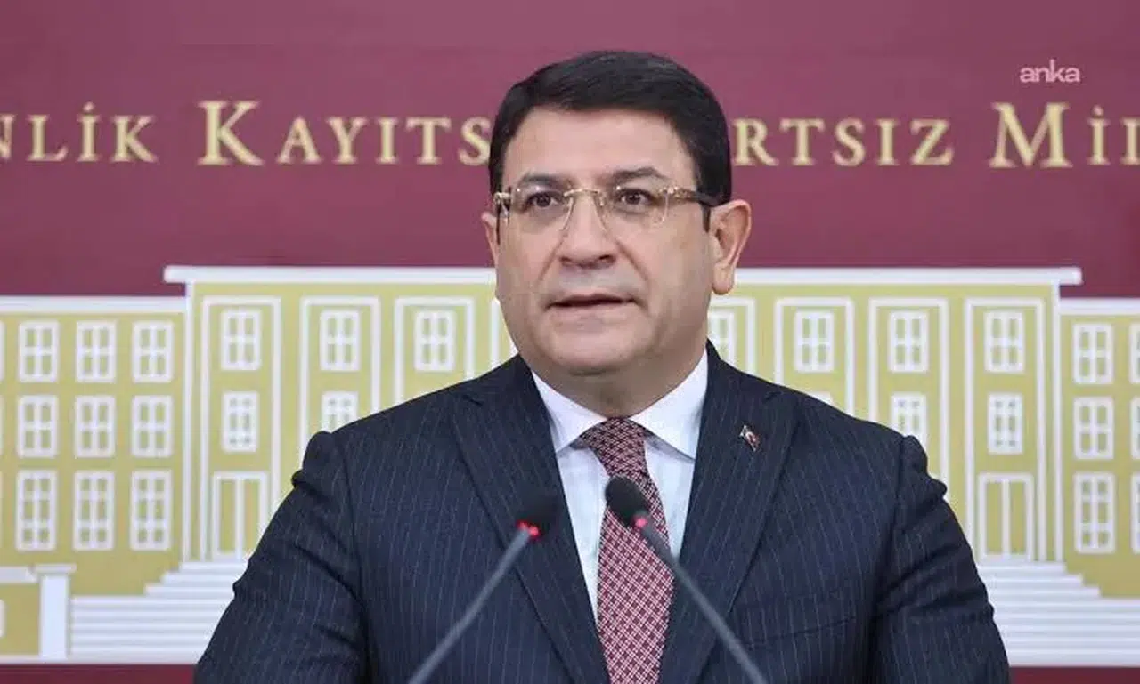 İdris Şahin’den ABD’nin İran saldırılarına tepki: “Sonu olmayan bir hesaplaşma”