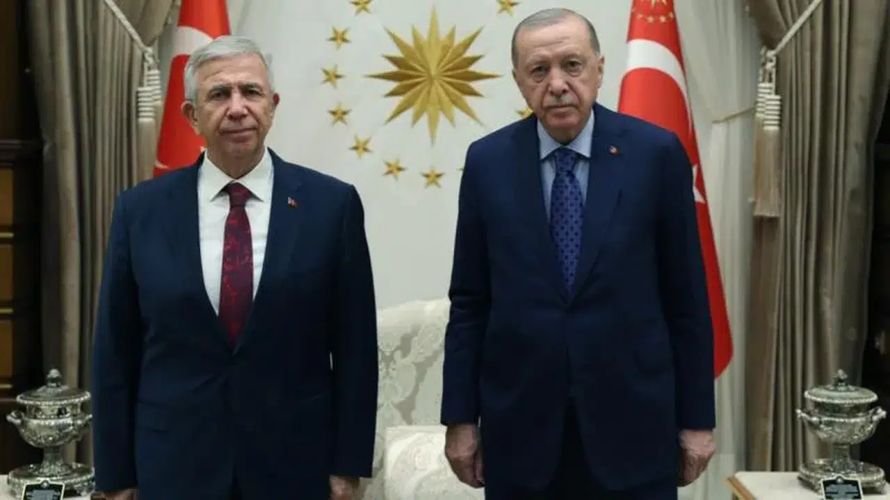 Cumhurbaşkanı Erdoğan Mansur Yavaş’ı kabul etti