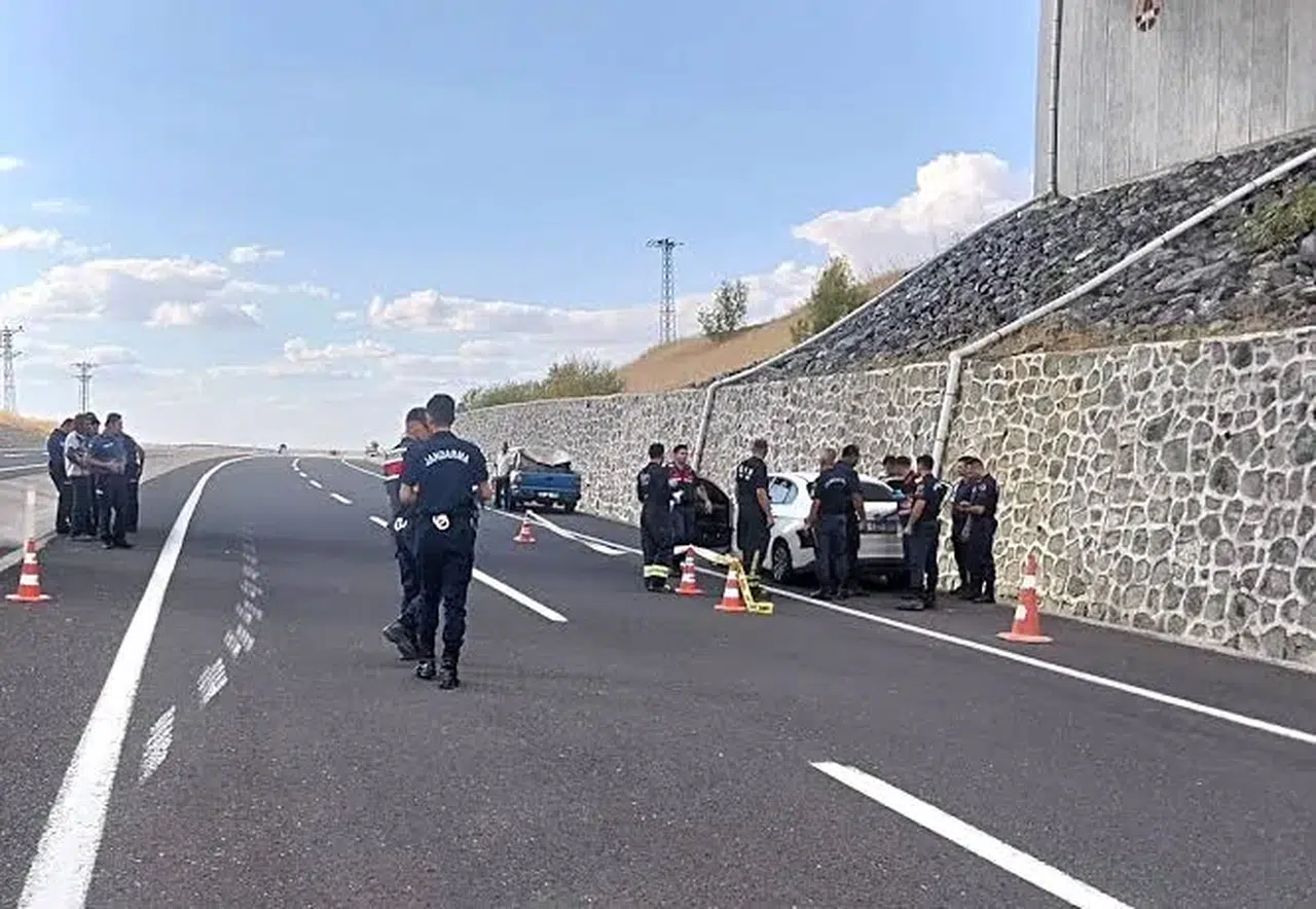 Tekirdağ'da otomobile silahla ateş açıldı: 1 kişi hayatını kaybetti