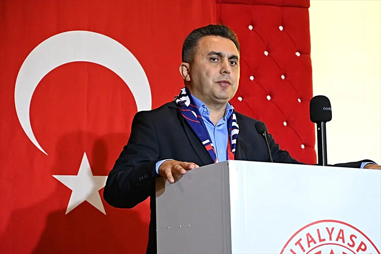 Antalyaspor’da Mustafa Ergün dönemi başladı: 650 milyon liralık borç kapatılacak
