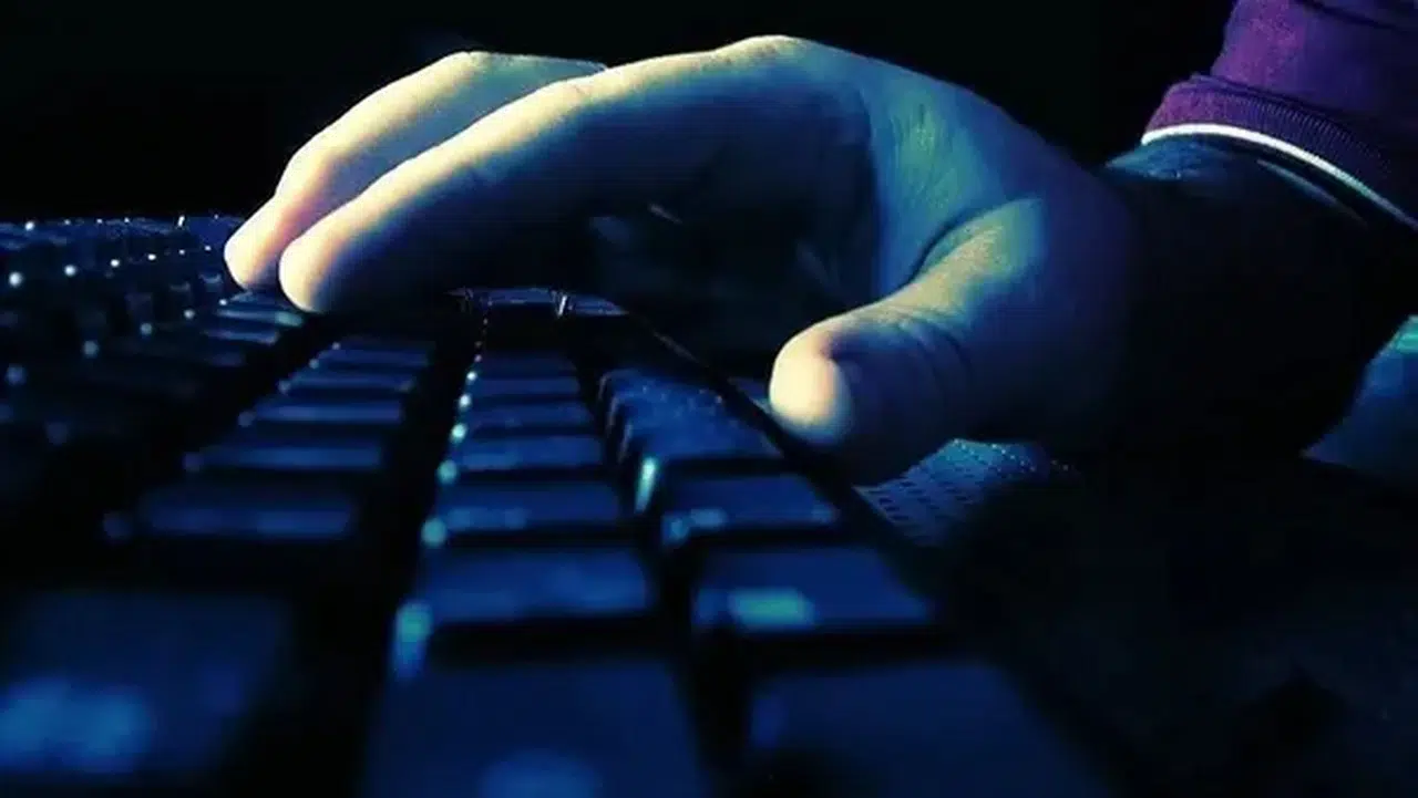 Tehdit içerikli paylaşım yapan 15 yaşındaki çocuk tutuklandı