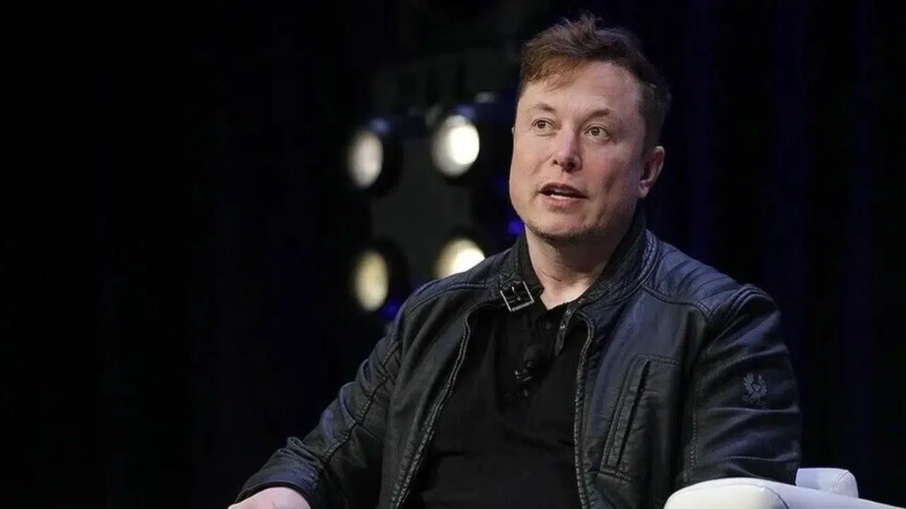 Elon Musk'tan yapay zeka uyarısı: Nükleer silah örneği verdi