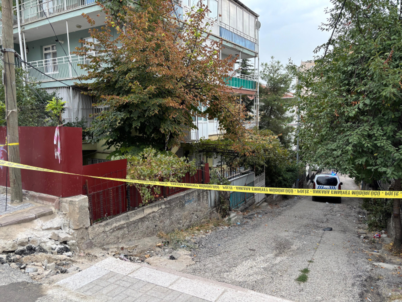 Ankara'da bir dairede 3 kişi ölü bulundu: Olay şüphelisi intihar etti