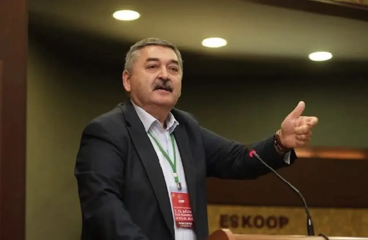 Kazım Özeren kimdir, nereli ve hangi partili? İşte kariyeri ve hayatı!