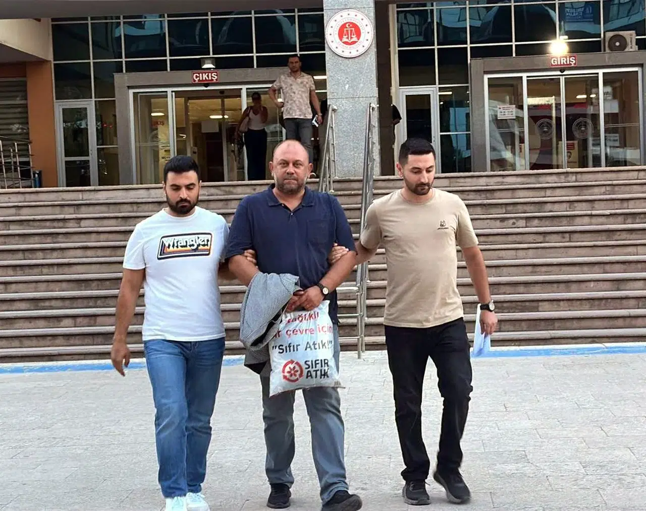 CHP’li Meclis Üyesi Engin Yağcılar tutuklandı