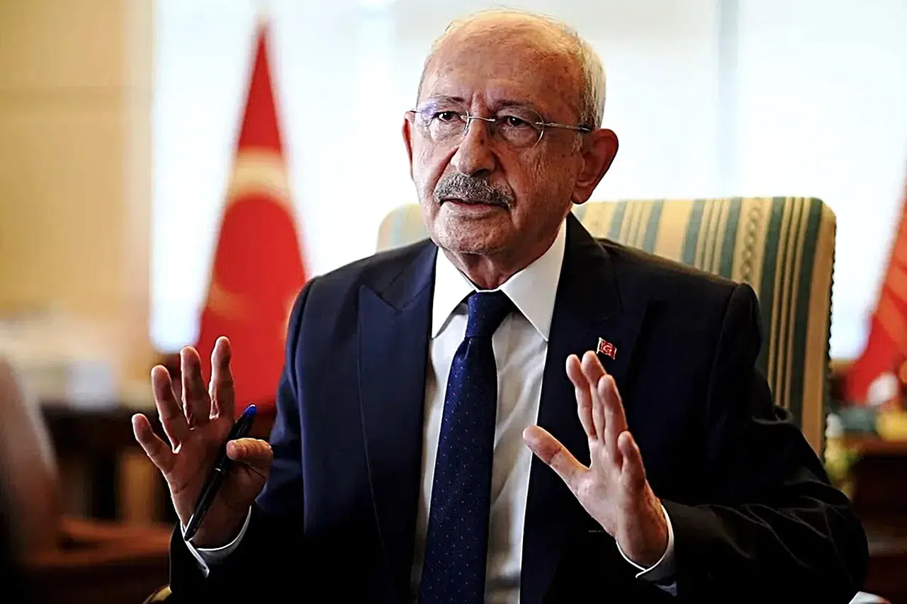 CHP’de ilk genel başkan adayı açıklandı: “İzin veya icazet almaya gelmedim”