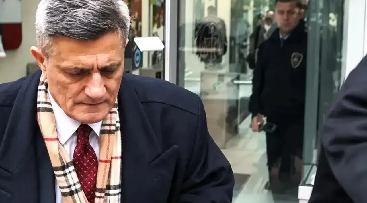 Kaşif Kozinoğlu’nun mezarı 11 Eylül’de açılacak: Uzman heyet görev yapacak