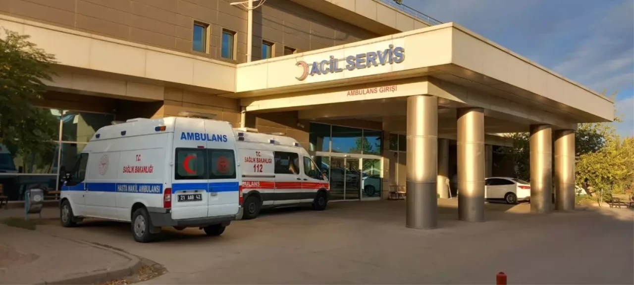 Diyarbakır'da fabrika çatısında onarım yapan işçi yaşamını yitirdi