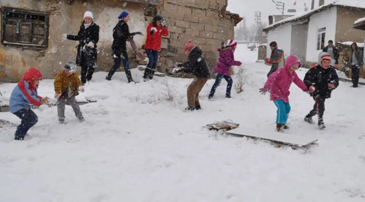 Şanlıurfa'da yarın okullar tatil mi? 6 Ocak Salı kar tatili duyurusu