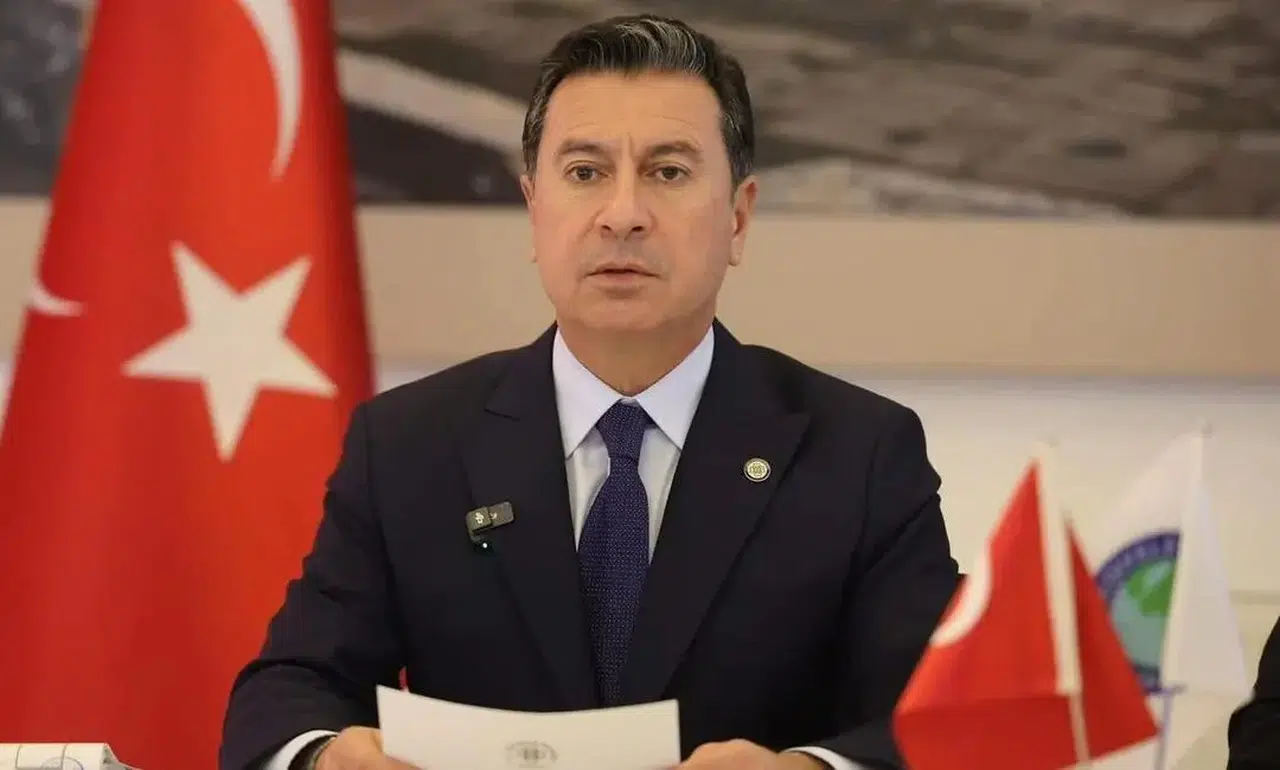 Muğla Büyükşehir Belediye Başkanı cevap verdi! AK Parti'ye mi geçiyor?