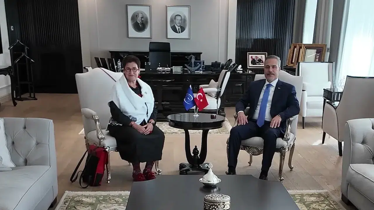 Bakan Fidan, AKPM Başkanı Petra Bayr ile Ankara'da görüştü