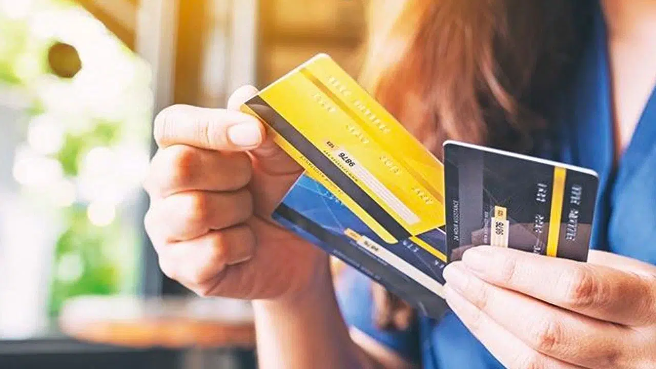 Türkiye'de kartlı ödemelerde rekor! Eylülde yaklaşık 3 trilyon liralık işlem yapıldı