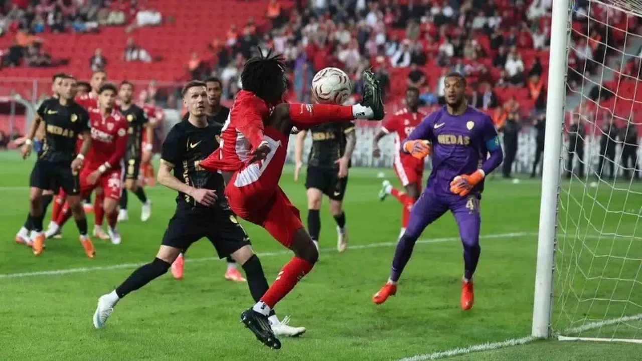 Samsunspor Amedspor maç özeti 1-2 Maçta golleri kim attı?