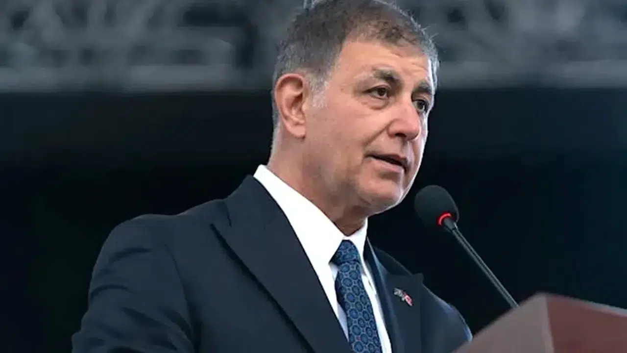 Sinan Burhan tarih ve saat verdi: Cemil Tugay AK Parti’ye katılıyor mu?