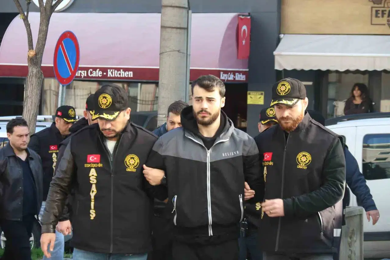 Eskişehir'de pompalı tüfekli kavga: 1 kişi hayatını kaybetti