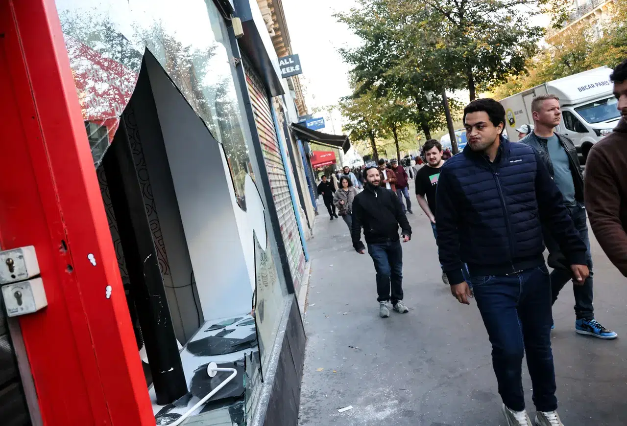 Hong Kong'dan Fransa uyarısı: Protestolar nedeniyle sarı alarm verildi