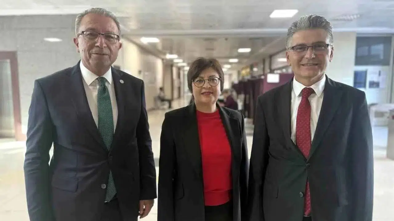 Kayseri Barosu Başkanlık seçimi: Tolga Özsoy yeniden başkan seçildi