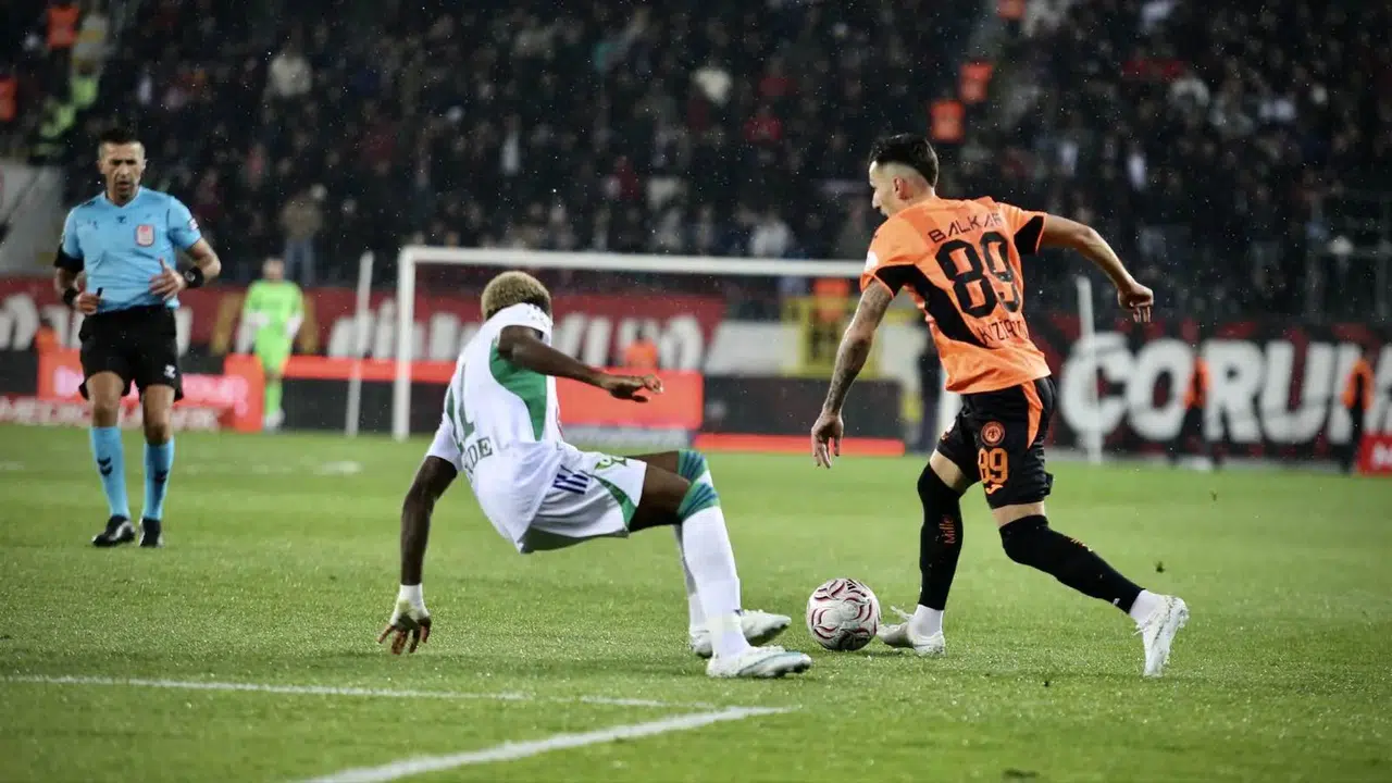 Çorum FK Çaykur Rizespor maç özeti 2-1